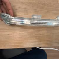 Freccia specchio sinistro x vw golf / touran