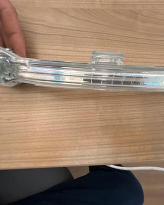 Freccia specchio sinistro x vw golf / touran