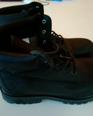 scarponi uomo Armani n44