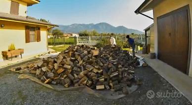 Legna da ardere secca di faggio,  rovere e carpino