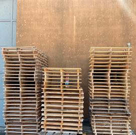 175 Pallet di legno 80 x 60