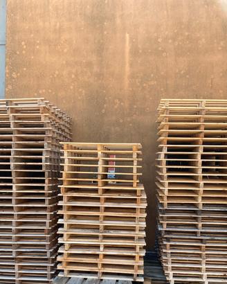 175 Pallet di legno 80 x 60