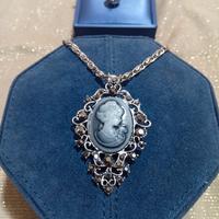 Collana cammeo stile retrò SCONTO 50%