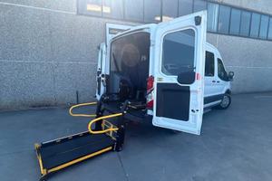 Ford Transit TRASPORTO DISABILI Tetto alto