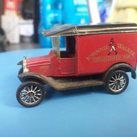 giocattolo modellino Johnny Walker