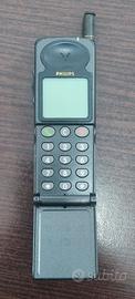cellulare  Philips xenum 929