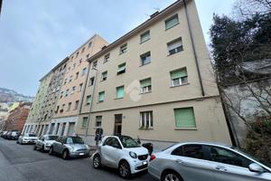 3 LOCALI A TRIESTE