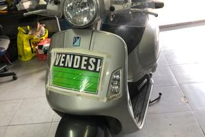 Vespa granturismo GT 200