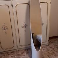 specchio da terra ovale