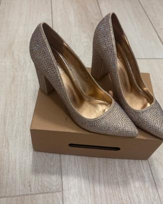 Scarpe con Swarovski €20