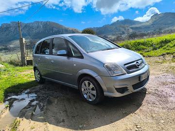 Opel Meriva 1.3 Multijet 