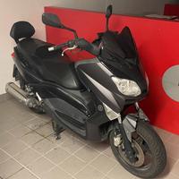 Xmax 250