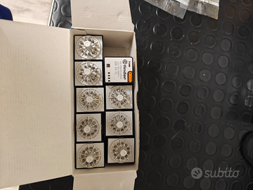 Relè finder 60.13.8.024.0040