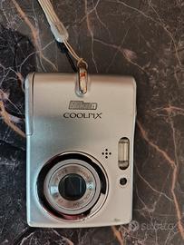 Fotocamera digitale Nikon Coolpix L10 funzionante