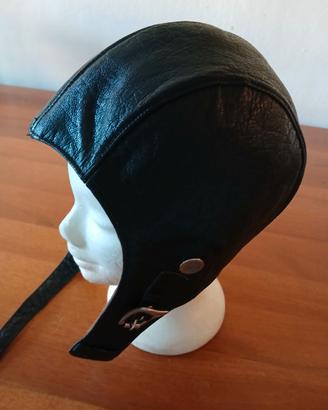 Casco in pelle