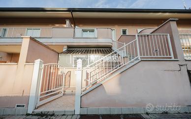 Bilocale a due passi dal mare