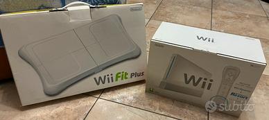 Nintendo Wii + Wii fit plus