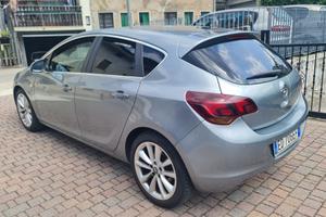 Opel Astra J 1.7 CDTI 125 CV Cosmo