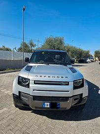 Defender X-Dynamic HSE 3.0 i6 mhev