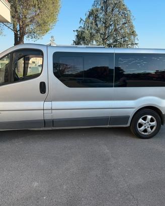 OPEL VIVARO 2.5 TDI