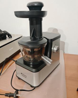 slow juicer, estrattore di succo