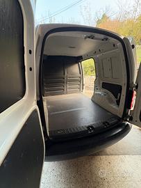 Vedo vw caddy autocarro