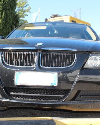 BMW 320D -GASOLIO 2.0