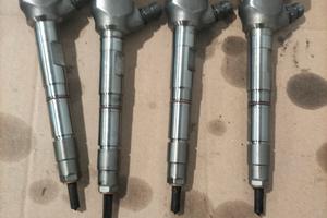 Pompa Gasolio + Iniettori impianto Bosch Gruppo VW