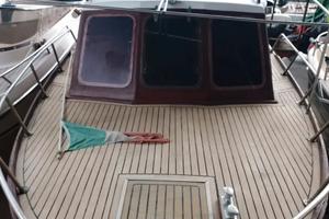 Gozzo cabinato vetroresina 7.30 motore 50cv diesel