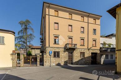 5 LOCALI A BERGAMO