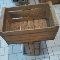 Cassette in legno usate per frutta