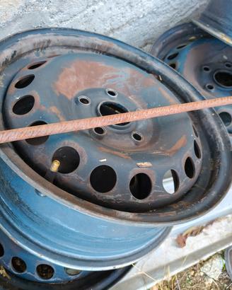 cerchi in fero touran