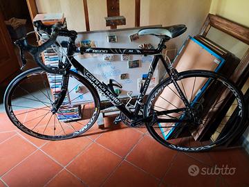BICICLETTA CANNONDALE R600