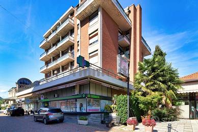 Appartamento di 120 m² con 5 locali a Lavena Ponte