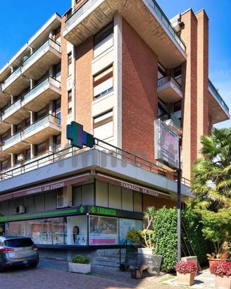 Appartamento di 120 m² con 5 locali a Lavena Ponte