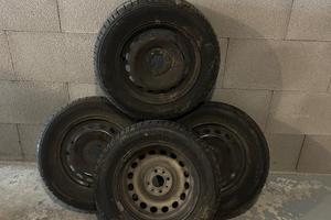 Pneumatici Nokian 185/65R14