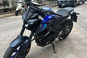 yamaha mt125 blu 2023 pari al nuovo 12000 km