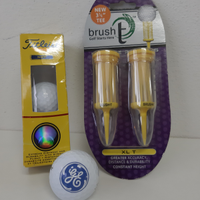 Set golf Titleist NXT e Tee brush particolari