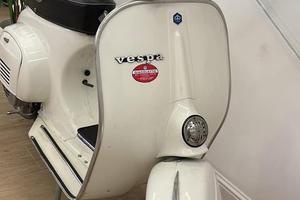 Vespa 125 primavera conservata