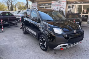 FIAT PANDA HYBRID CITY CROSS 1.0 FIREFLY