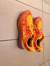 Hoka speedgoat n 42 2/3