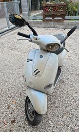 Vespa 125 4t
