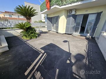 Appartamento arredato con spazio esterno