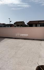 BILOCALE RISTRUTTURATO CON TERRAZZA - VIA MANZONI