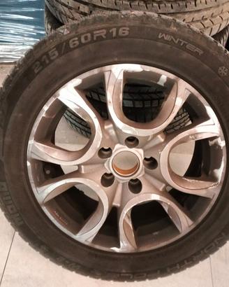 cerchi e gomme 500 X R16 e R17