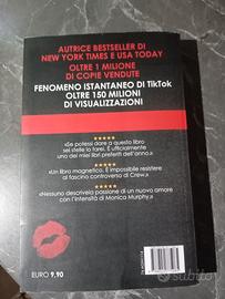 Libro un milione di baci di Monica Murphy