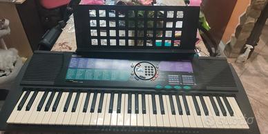 pianola Yamaha 