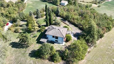 Rif. 5506 Villa Singola a Vezzano sul Crostolo