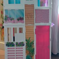 Barbie - La Casa a 3 piani, playset con ascensore
