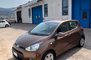 Hyundai i10 2015 comfort login edition